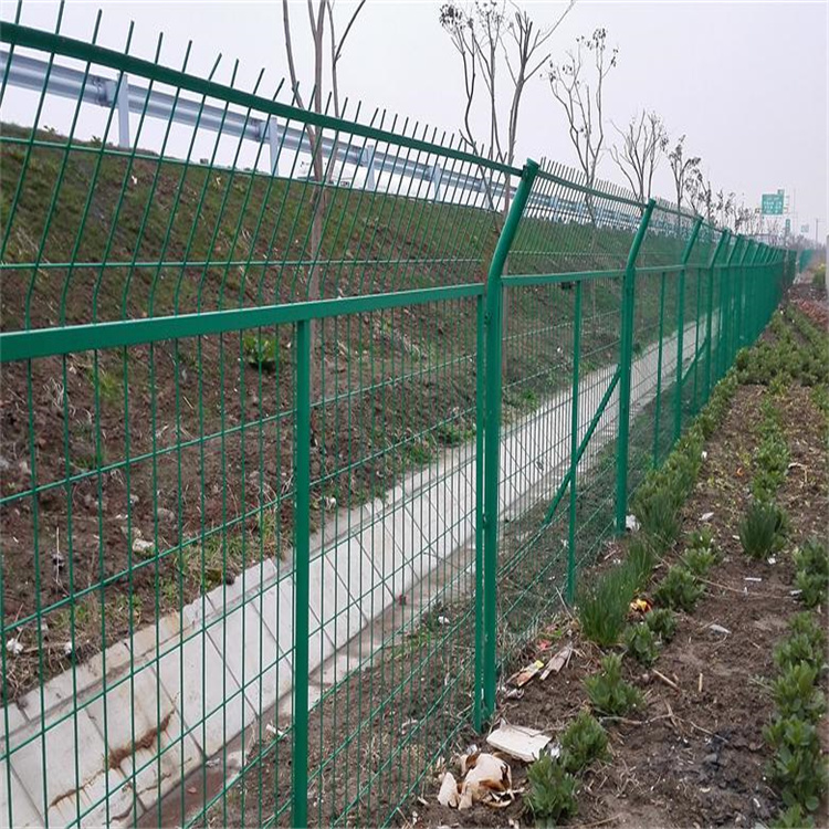 道路隔離柵